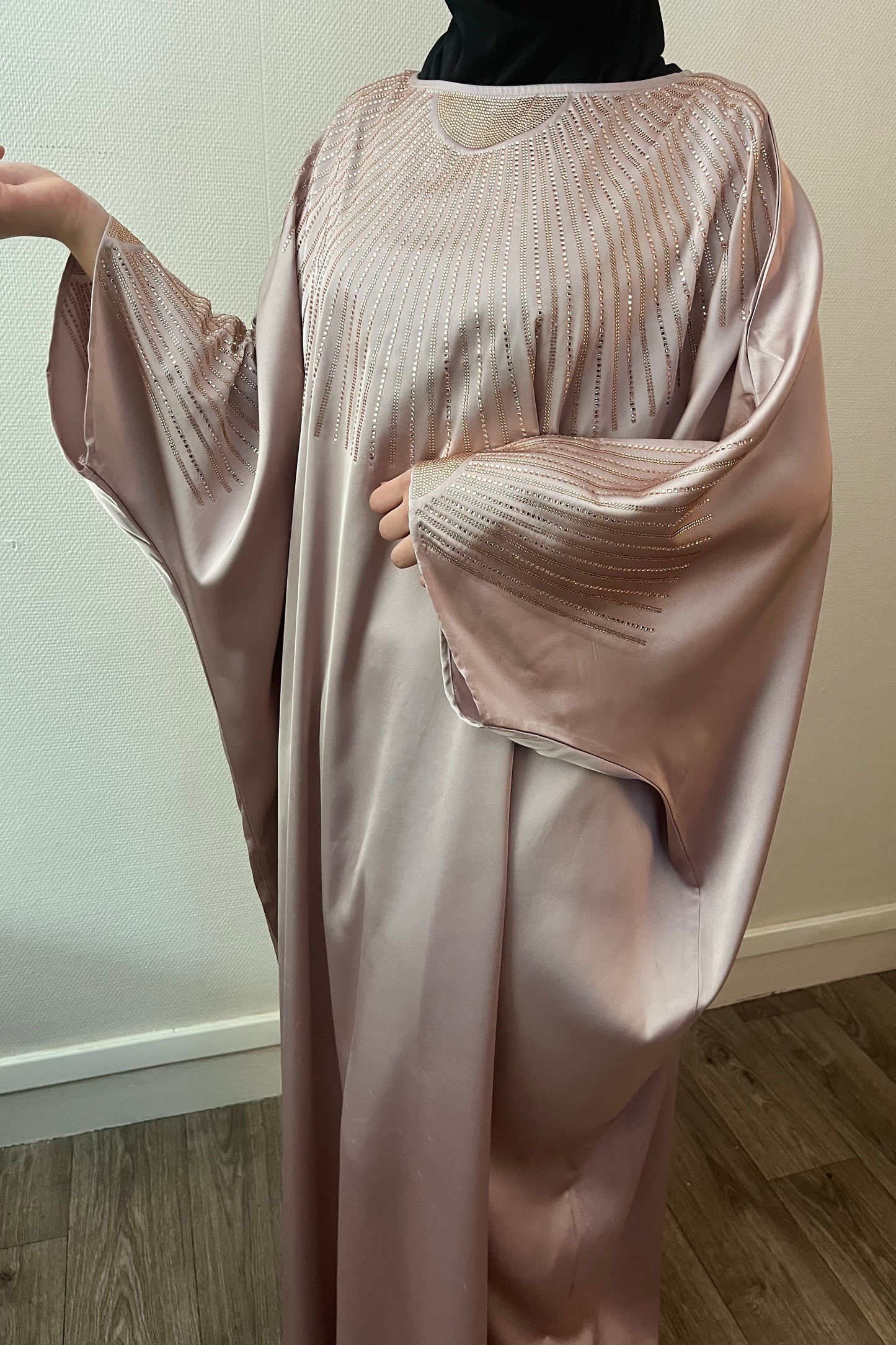 Abaya Nour