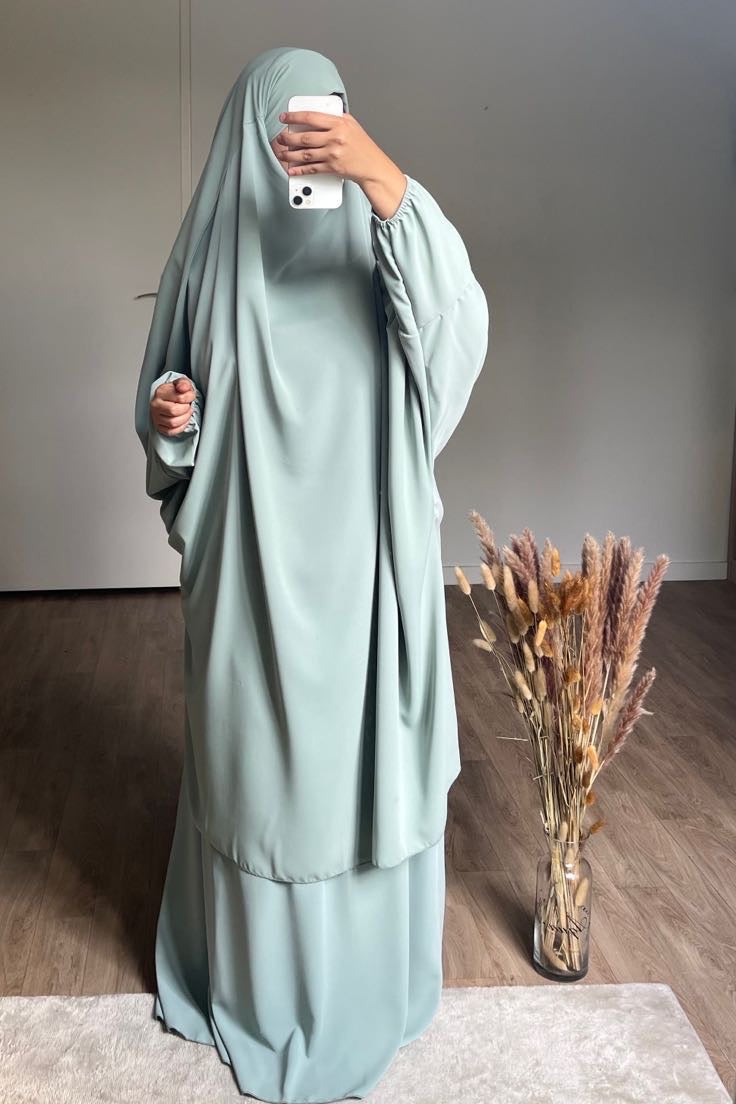 JILBAB EN SOIE DE MEDINE VERT MENTHE