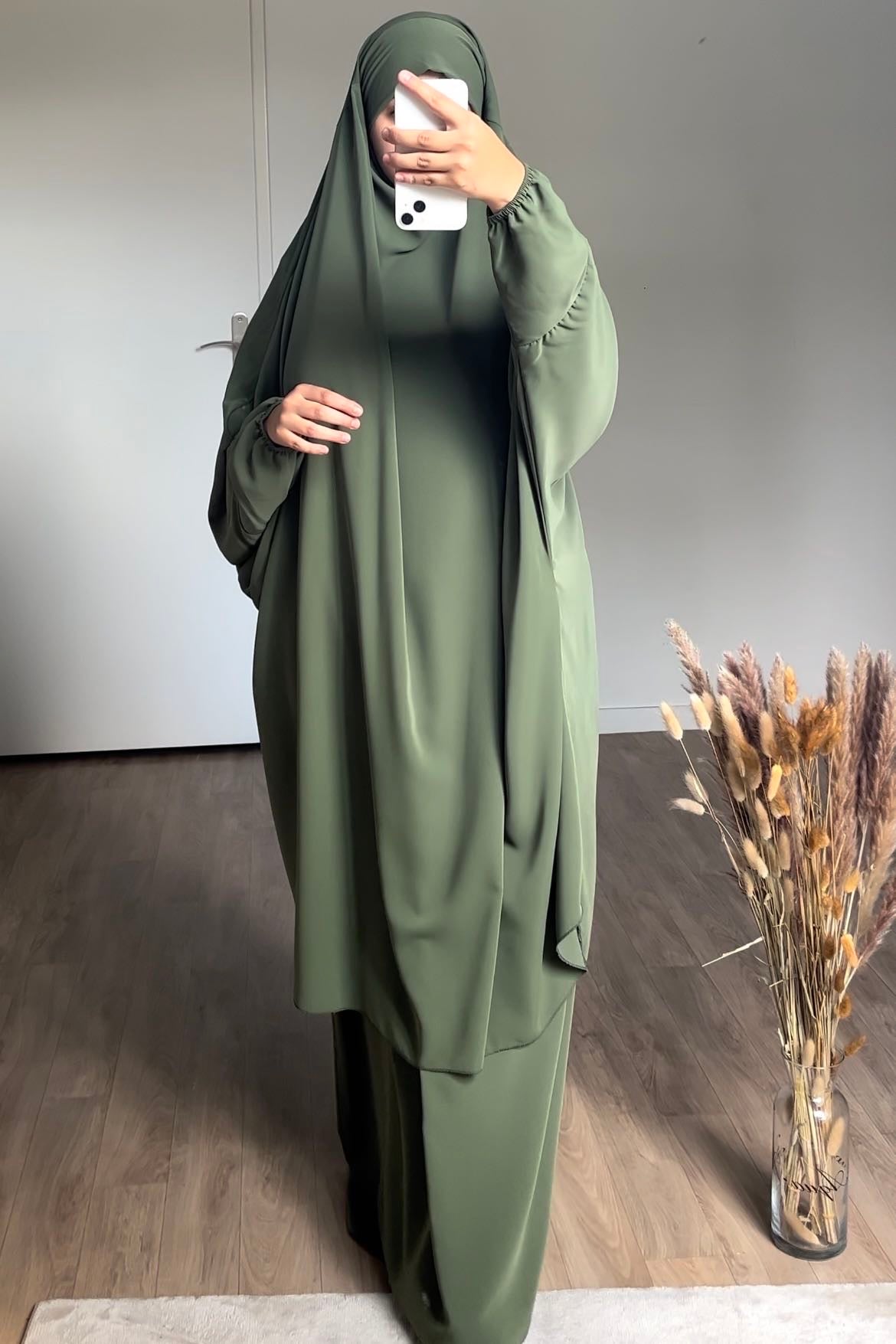 JILBAB EN SOIE DE MEDINE VERT KAKI