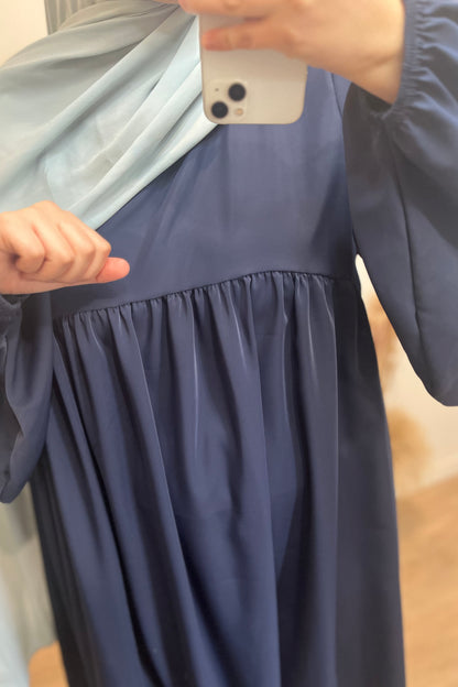 Abaya Jennah en Soie de Médine Bleu marine