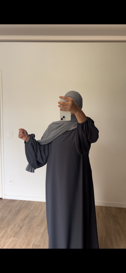 Abaya manches bouffantes en Soie de Médine GRIS FONCE