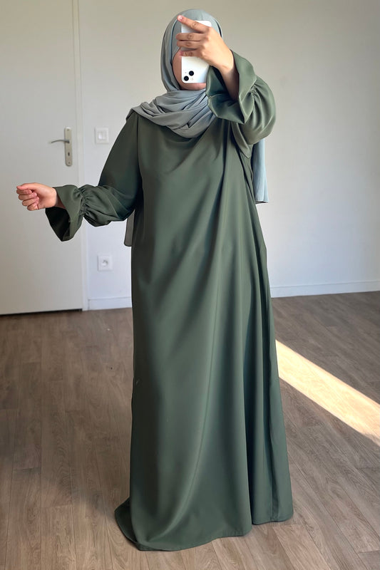 Abaya manches tulipes en Soie de médine kaki